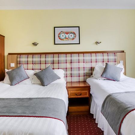 OYO Glenpark Hotel Ayr Buitenkant foto
