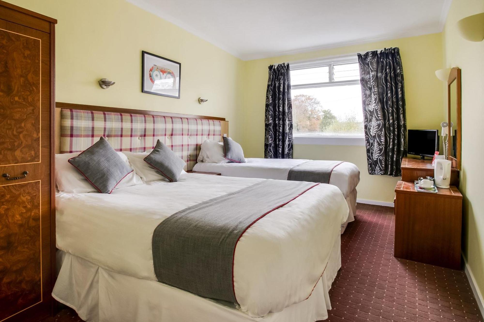 OYO Glenpark Hotel Ayr Buitenkant foto