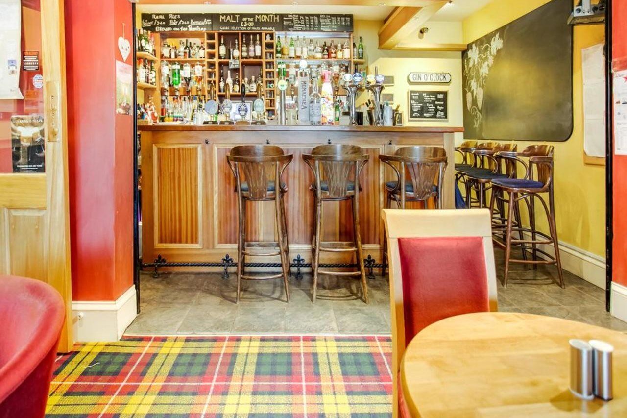 OYO Glenpark Hotel Ayr Buitenkant foto